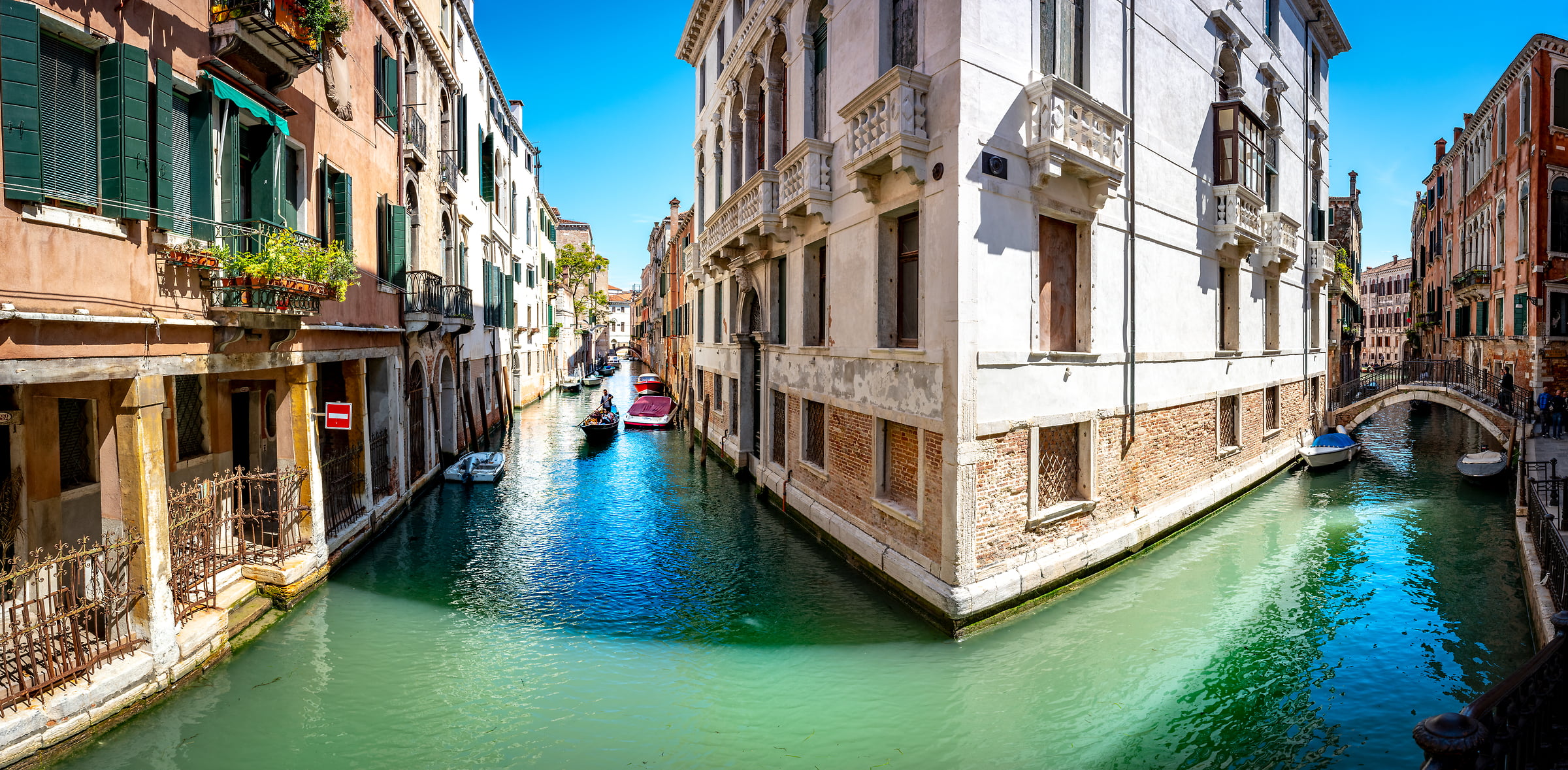102 megapixels! A very high resolution, large-format VAST photo print of the Venice canals; photograph created by Justin Katz in Rio Della Telta, Venice, Italy.