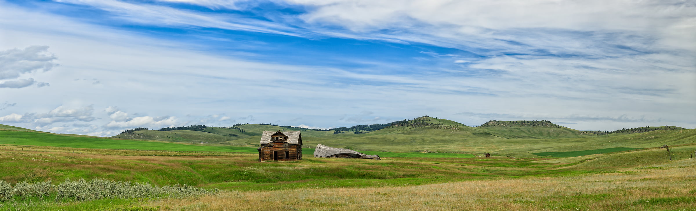 232 megapixels! A very high resolution, large-format VAST photo print of a house on a prairie; landscape photograph created by Scott Dimond in Pincher Creek No. 9, Alberta, Canada.