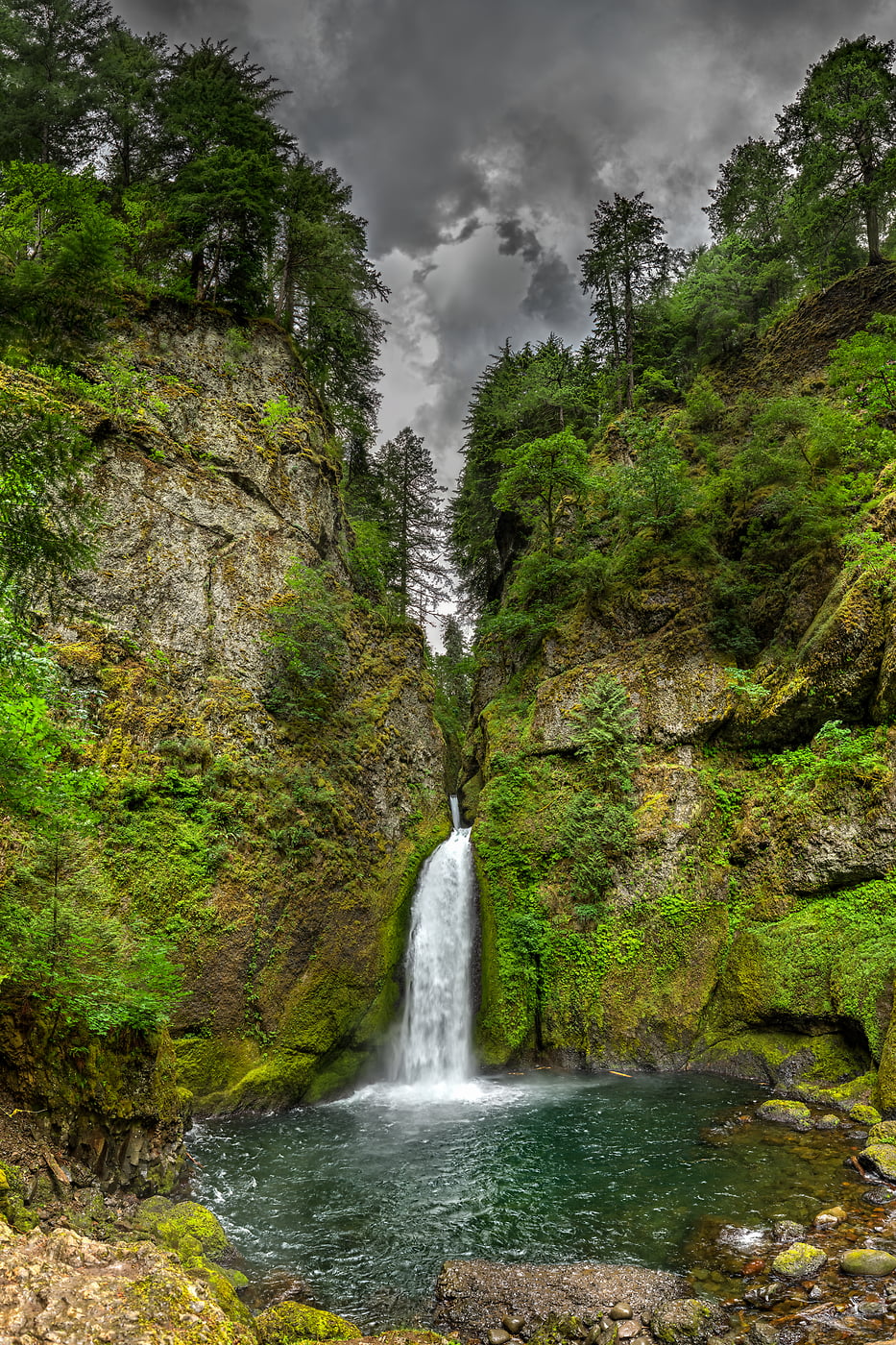 418 megapixels! A very high resolution, large-format VAST photo print of Wahclella Falls created by Tim Lo Monaco in Columbia River Gorge, Oregon.