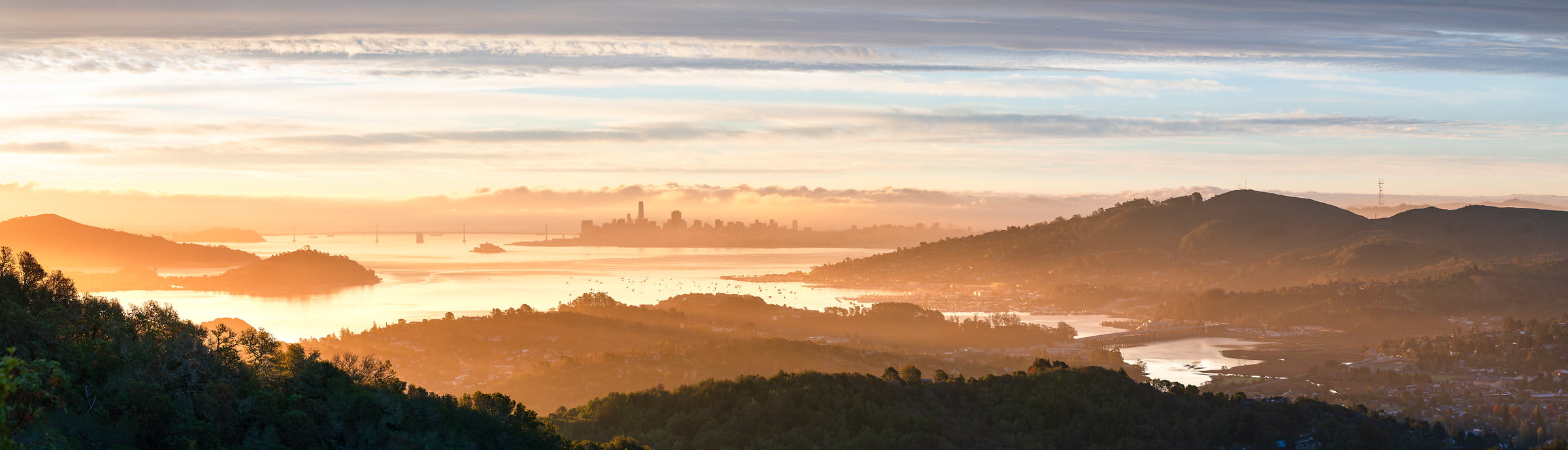 231 megapixels! A very high resolution, large-format VAST photo print of San Francisco at sunrise; landscape photograph created by Jeff Lewis in Marin County, California.