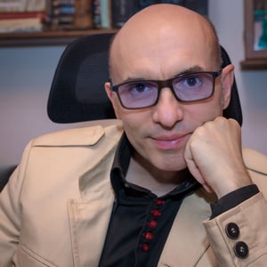 Portrait photo of Duilio Fiorille, a VAST photographer creating extremely high resolution photographs