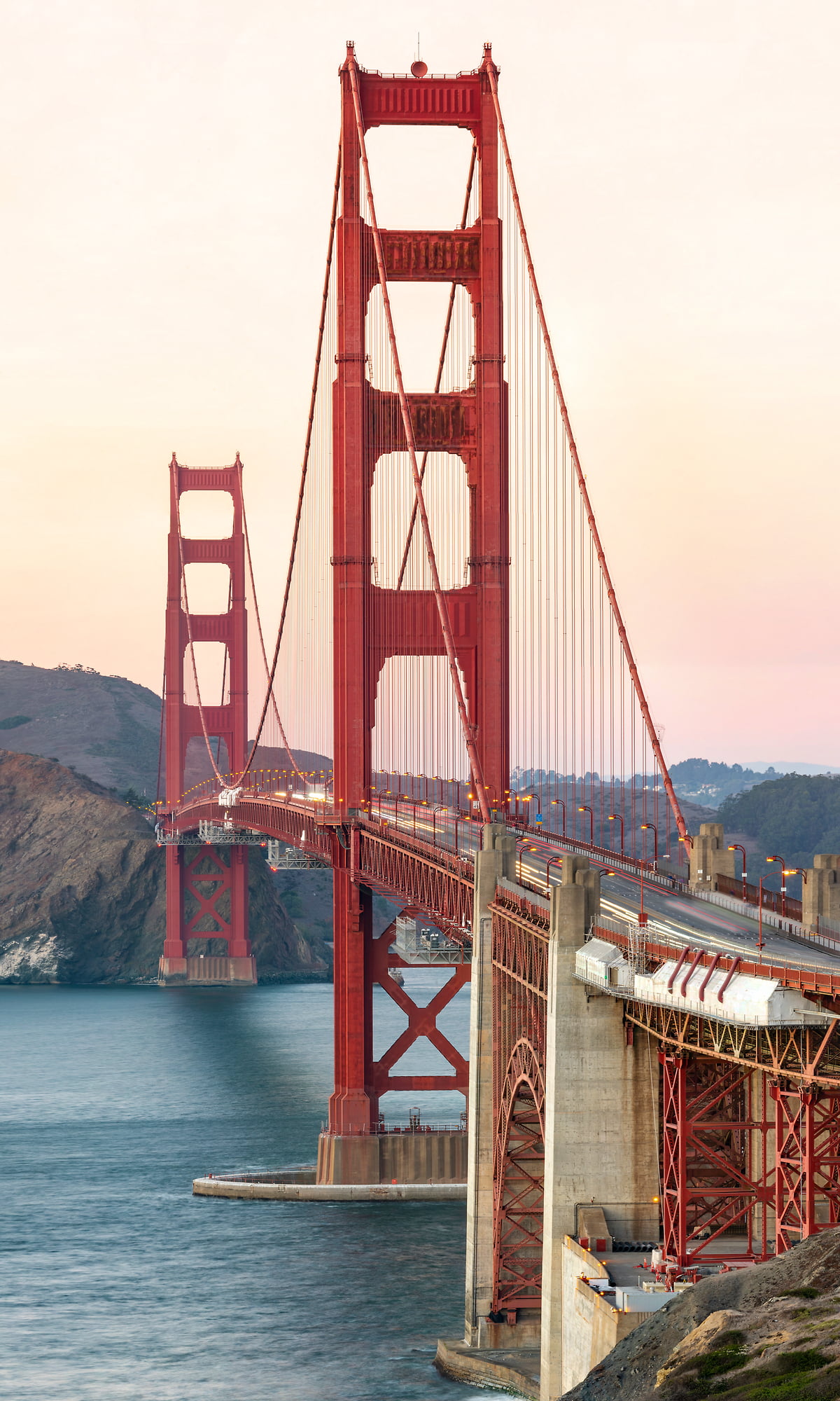 golden gate bridge fog high resolution