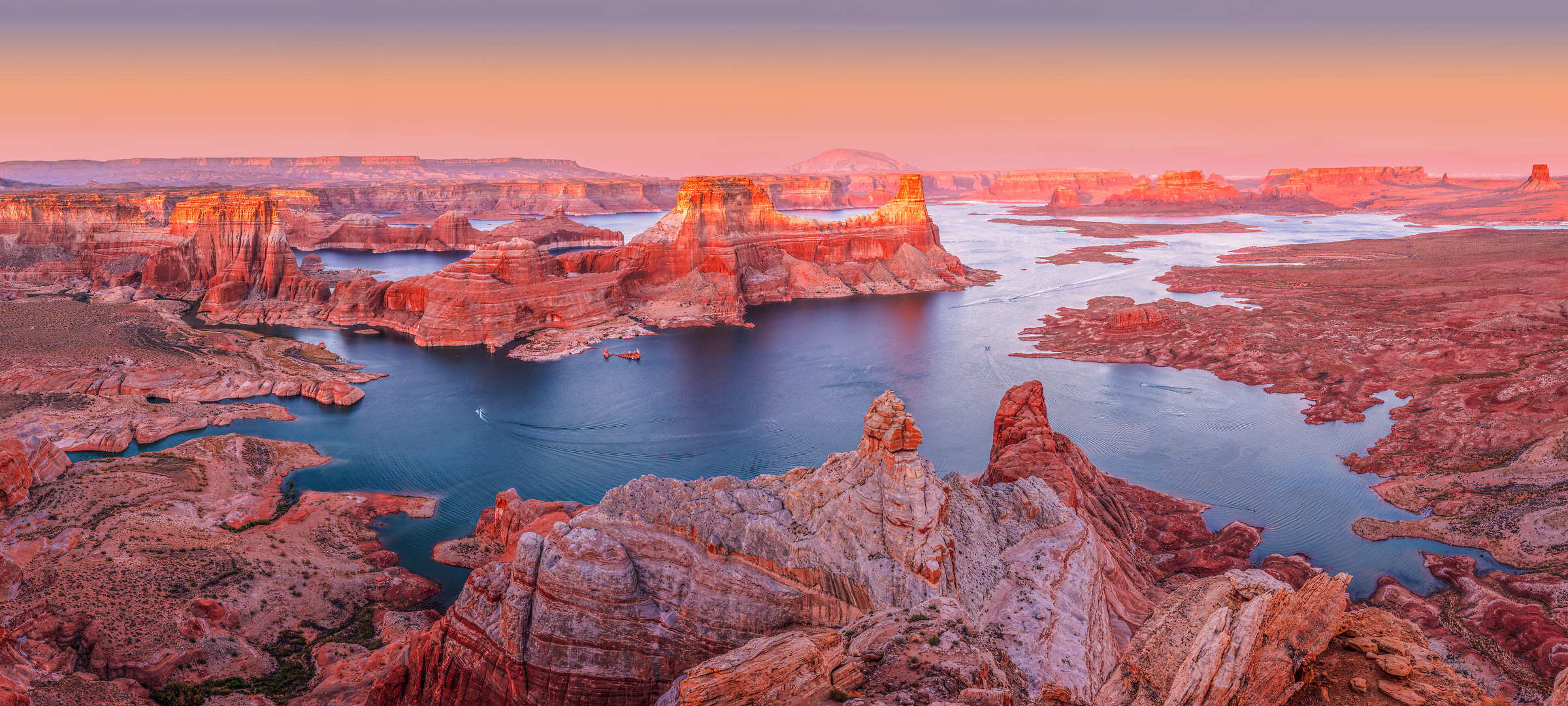 681 megapixels! A very high resolution, large-format VAST photo print of Lake Powell; fine art landscape photo created by Chris Collacott in Glen Canyon National Recreational Area, Utah.