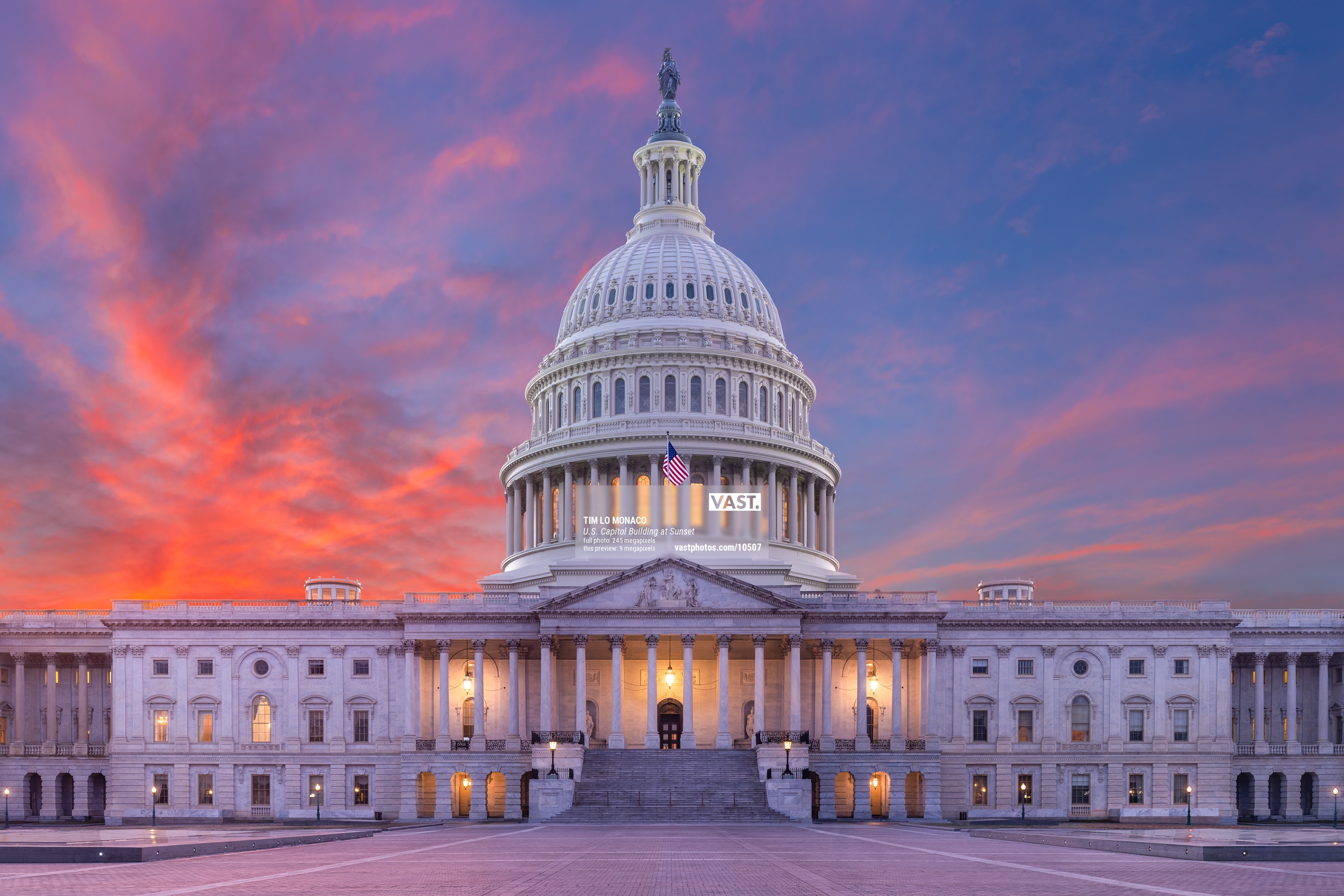 High Resolution Photos of the US Capitol Building VAST