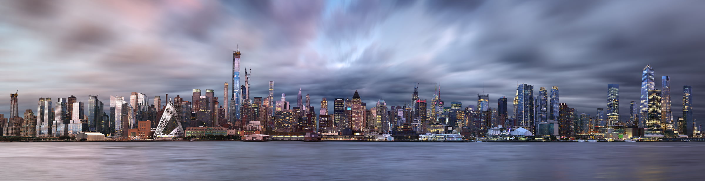 1,160 megapixels! A very high resolution, large-format VAST photo print of the New York City skyline that can be used as a wallpaper; photograph created by Phil Crawshay in Weehawken, New Jersey.