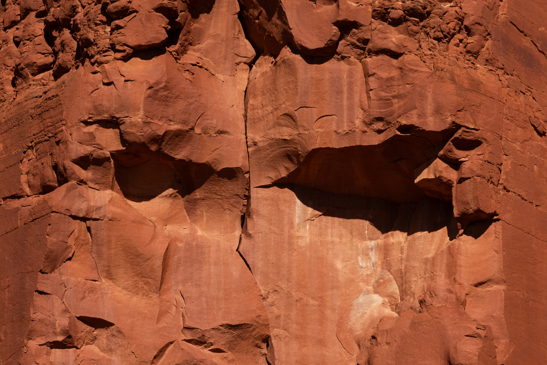 Photos of red rock walls - VAST
