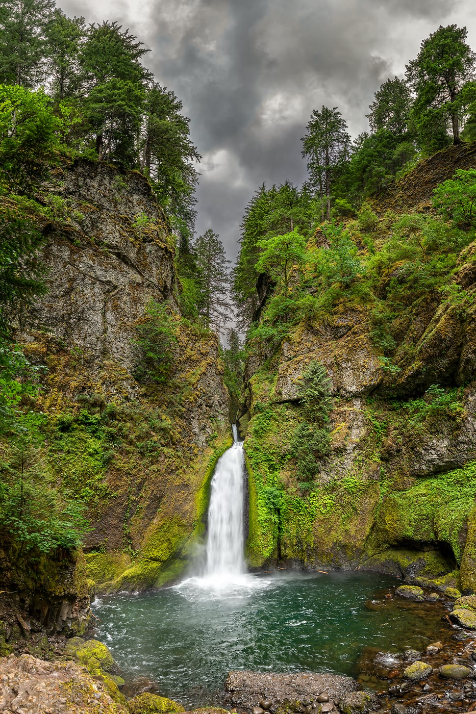 418 megapixels! A very high resolution, large-format VAST photo print of Wahclella Falls created by Tim Lo Monaco in Columbia River Gorge, Oregon.