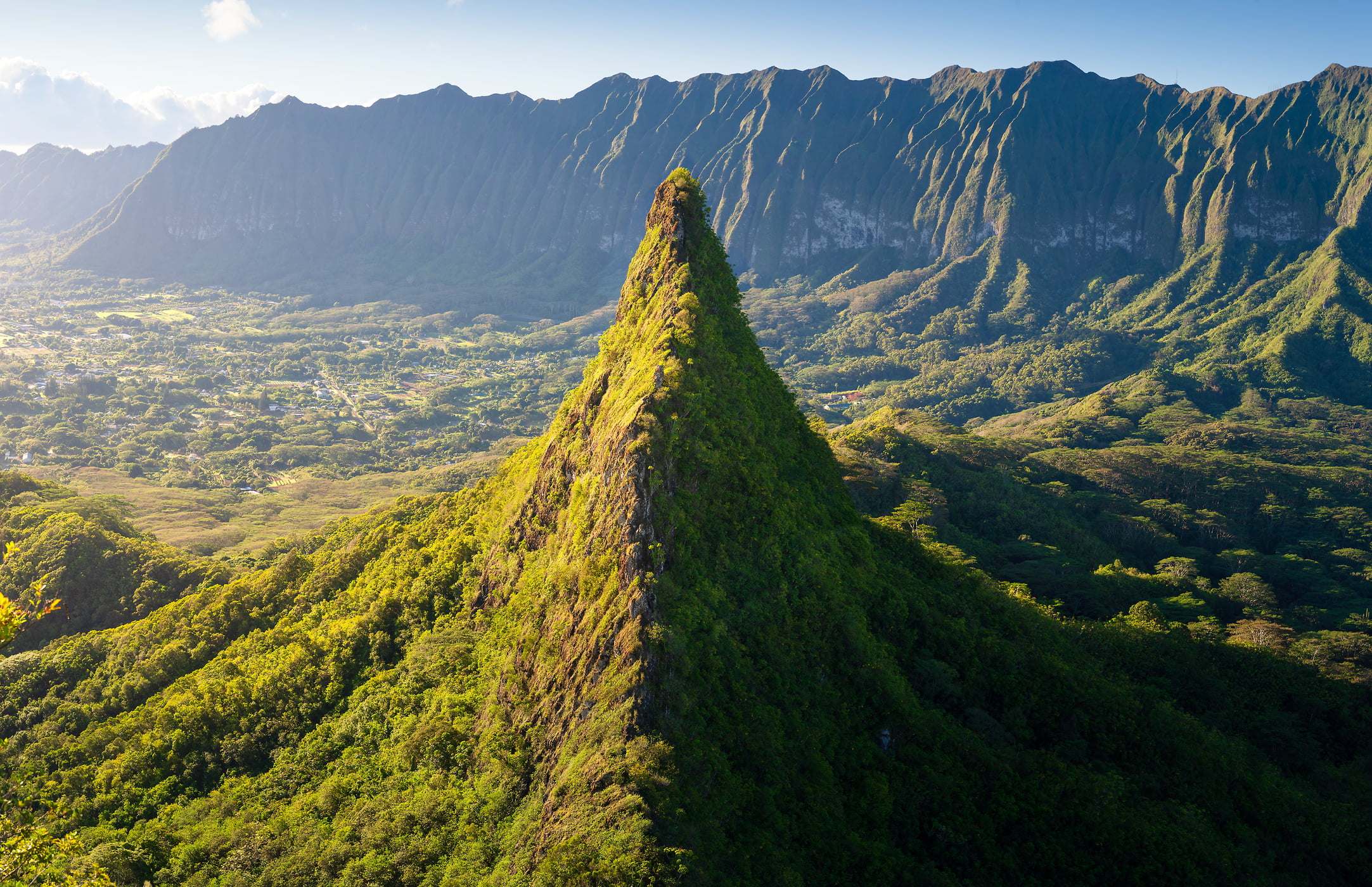 296 megapixels! A very high resolution, large-format VAST photo print of a Hawaii landscape; art photograph created by Jeff Lewis in Kaneohe, Hawaii.