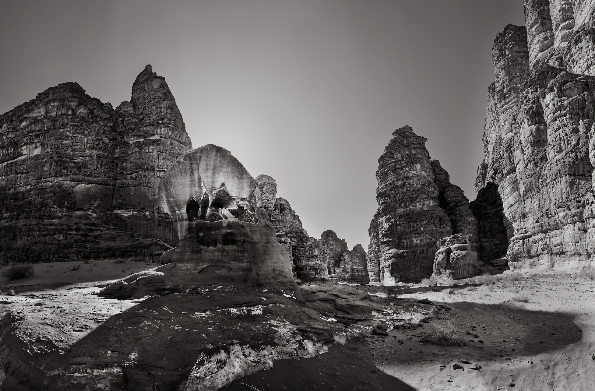 Peter Rodger - Desert series of fine art photographs - VAST