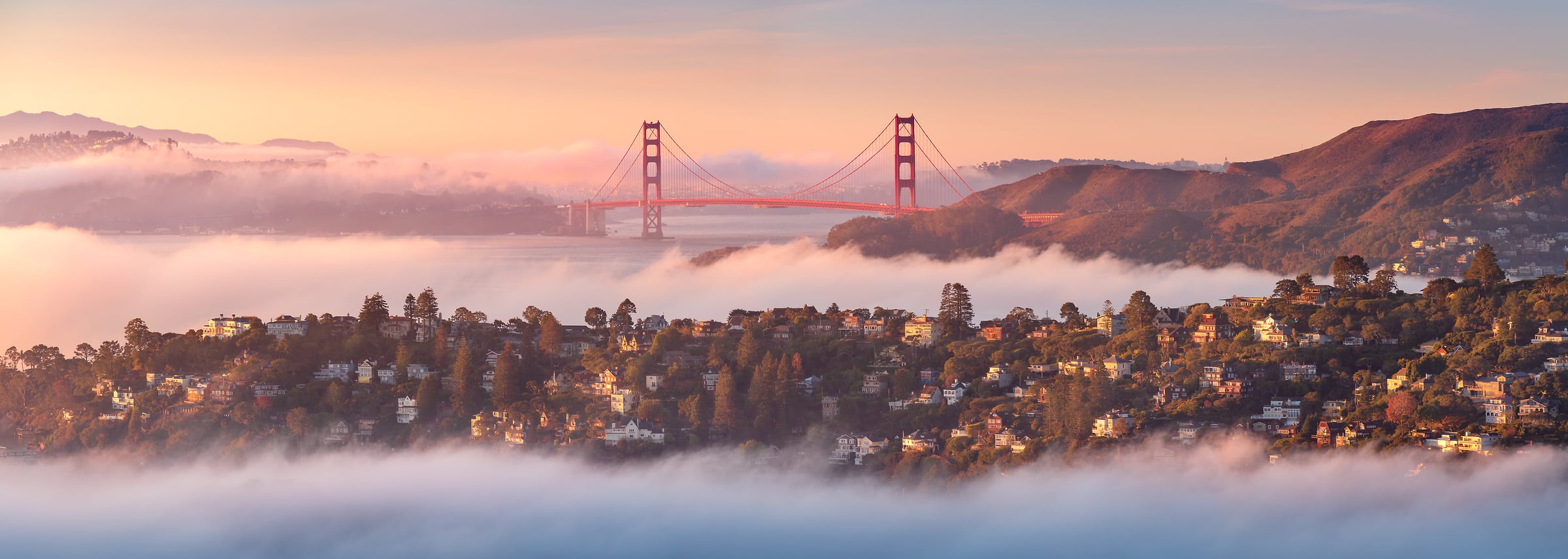 107 megapixels! A very high resolution, large-format VAST photo of Tiburon, California with the Golden Gate Bridge in the background; landscape photograph created by Jeff Lewis.