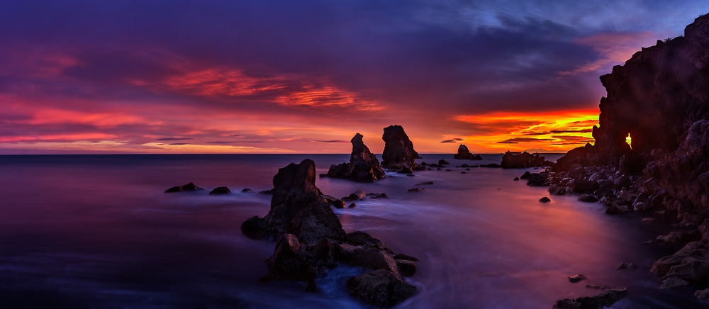 dark-seascape-sunset-photo-