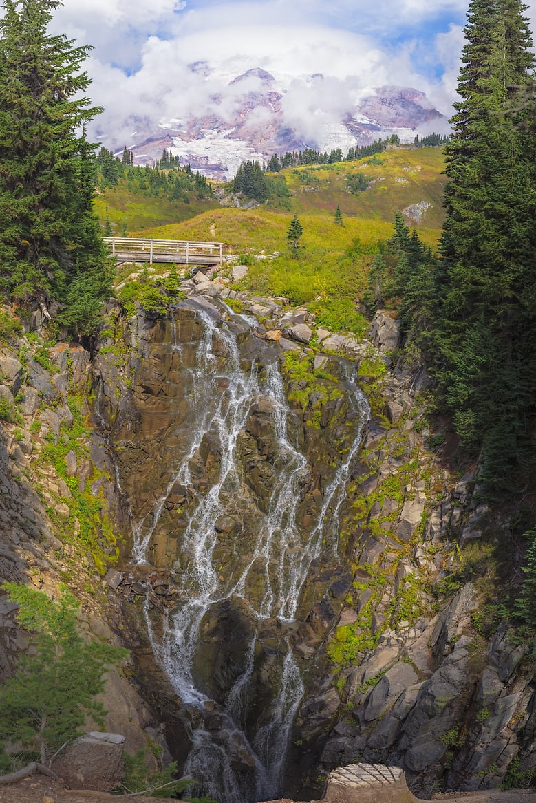 Mount Rainier National Park - Waterfall photos by VAST